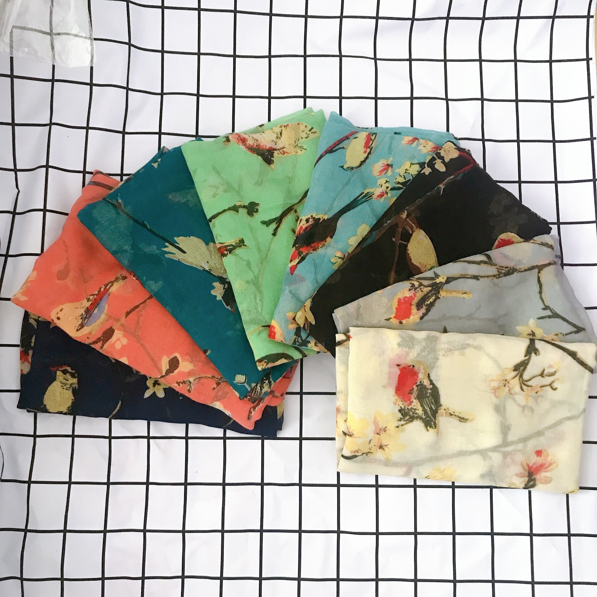 Fashion Twigs And Birds Print Pattern Scarf