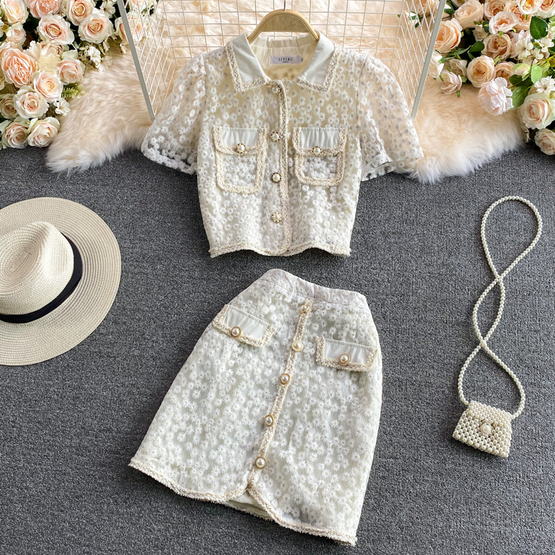 Top Two-piece Age-reducing Women's Suit Western Style Embroidered Skirt