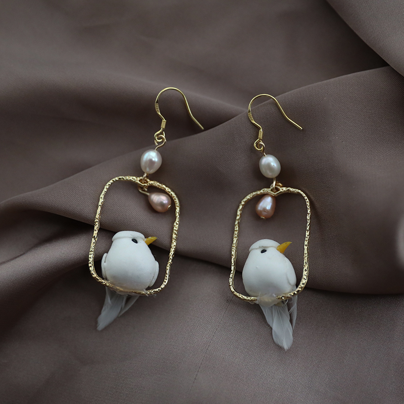 Simulated Bird Earrings With Ancient Style Creativity