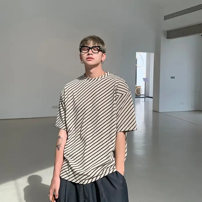 Diagonal Striped Crew Neck Short Sleeve T-shirt Removable Shoulder Pads Short Tee