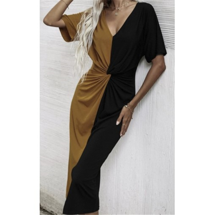 Short-sleeved V-neck Temperament Dress With Slits At Hem