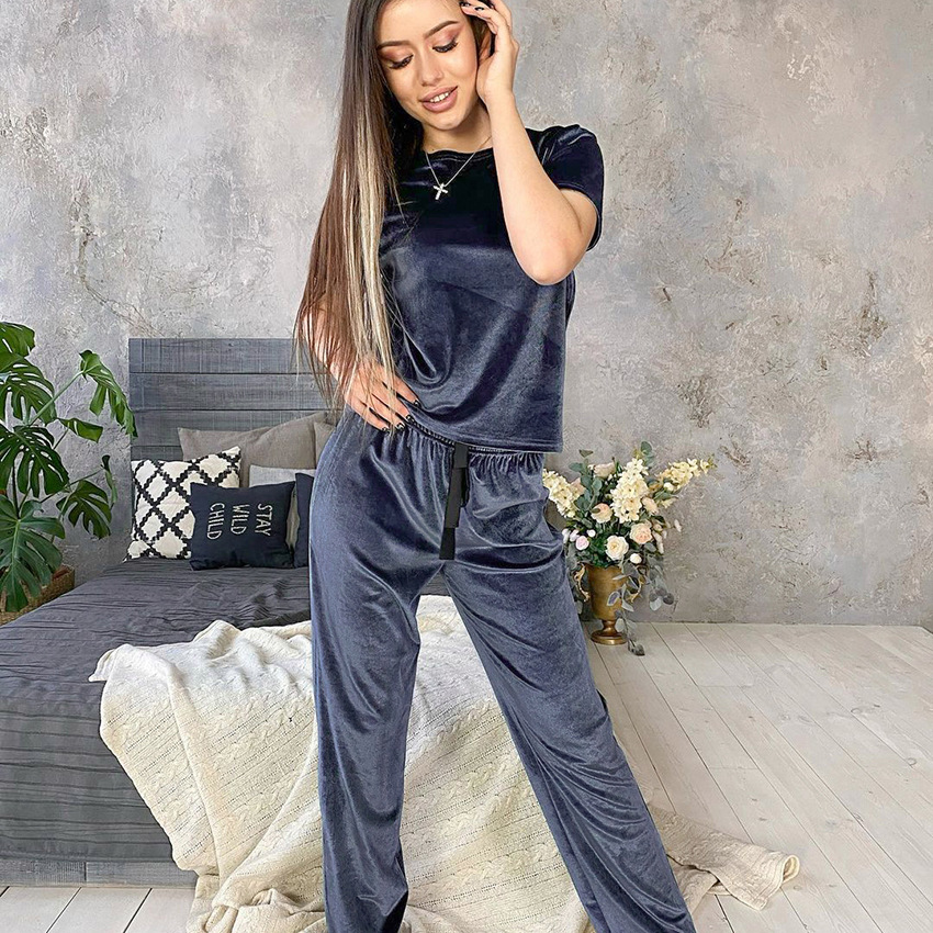 Title 5, Blue Gold Velvet Short-sleeved Pajamas Suit Wom...