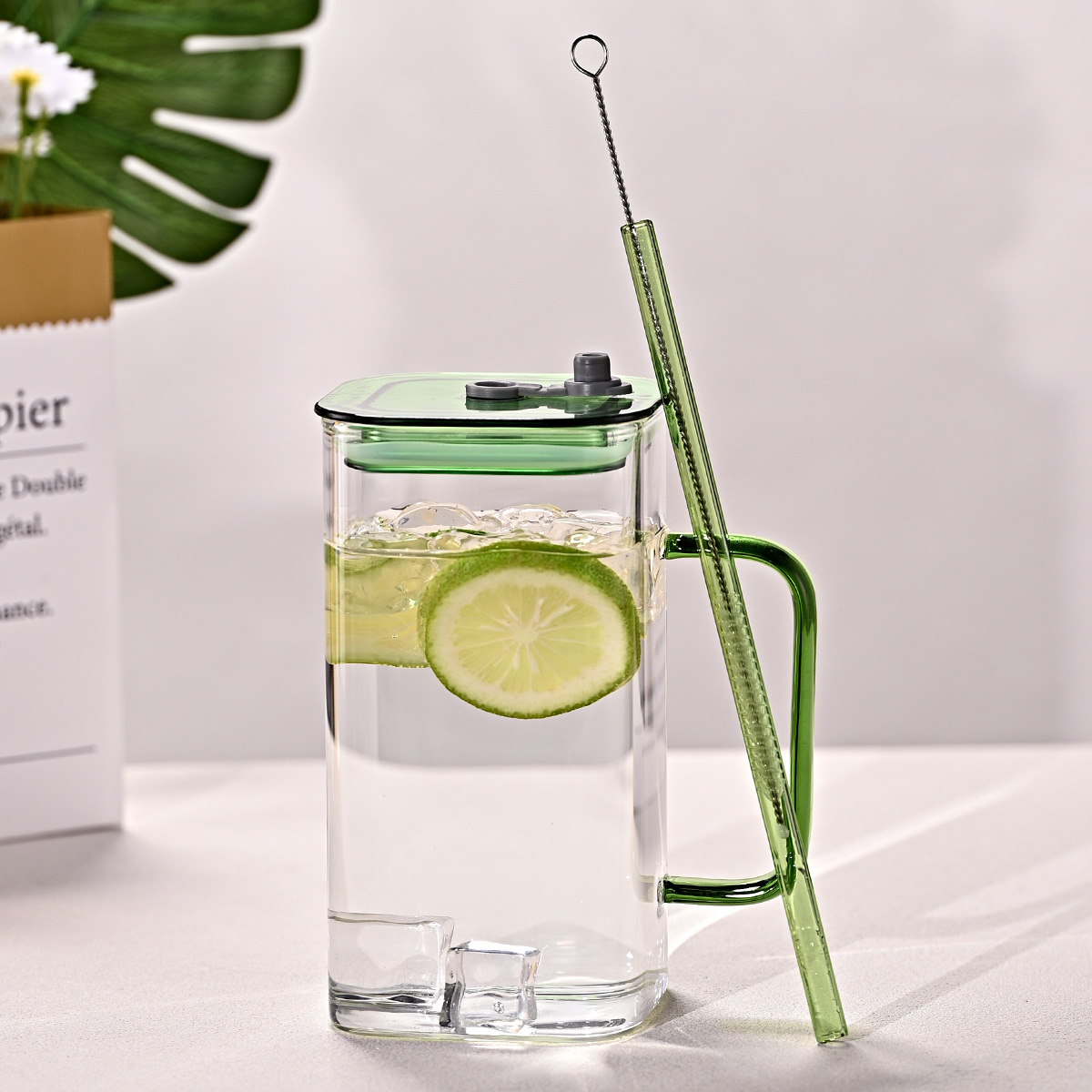 1 Pcs Transparent Glass Straw Cup, 4 Colors Square Glass Cup With Straw And Lid, High Borosilicate Glass Cup, Milk Cup, Juice Cup, Cold Drink Cup, Coffee Cup, Tea Cup, Office Cup, Gift Cup