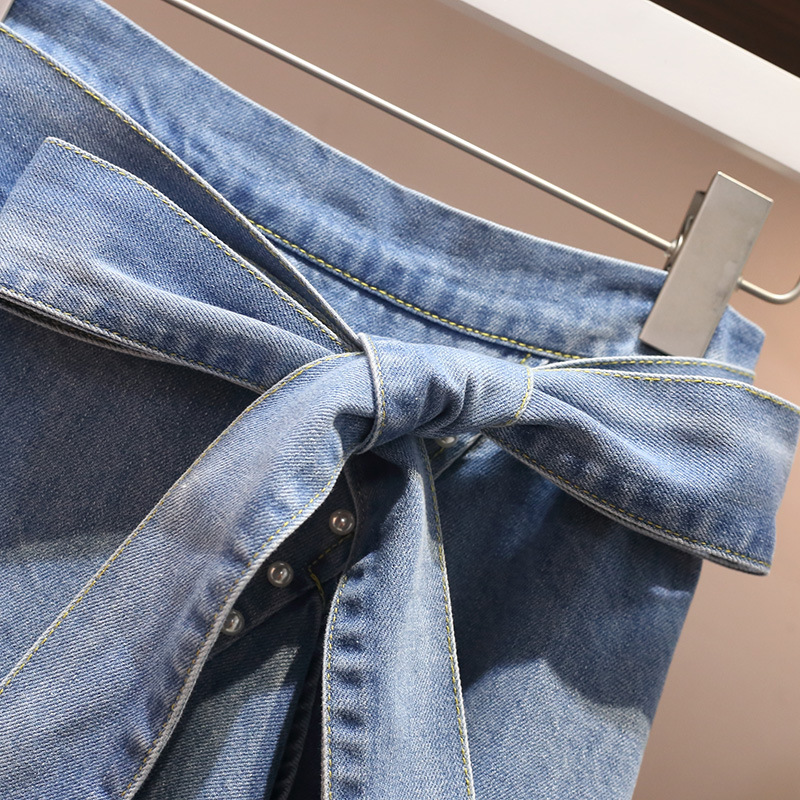 Two-Piece Suit Of Western Style Denim Skirt