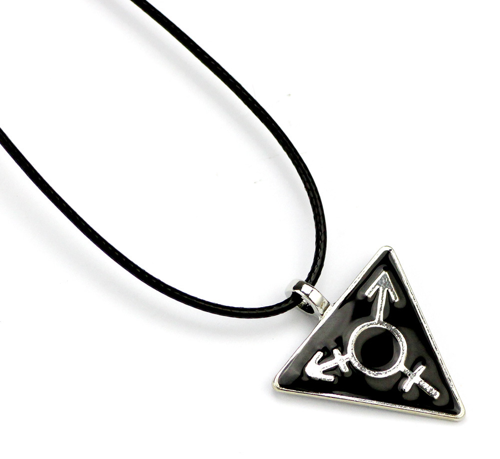 triangle pendant necklace