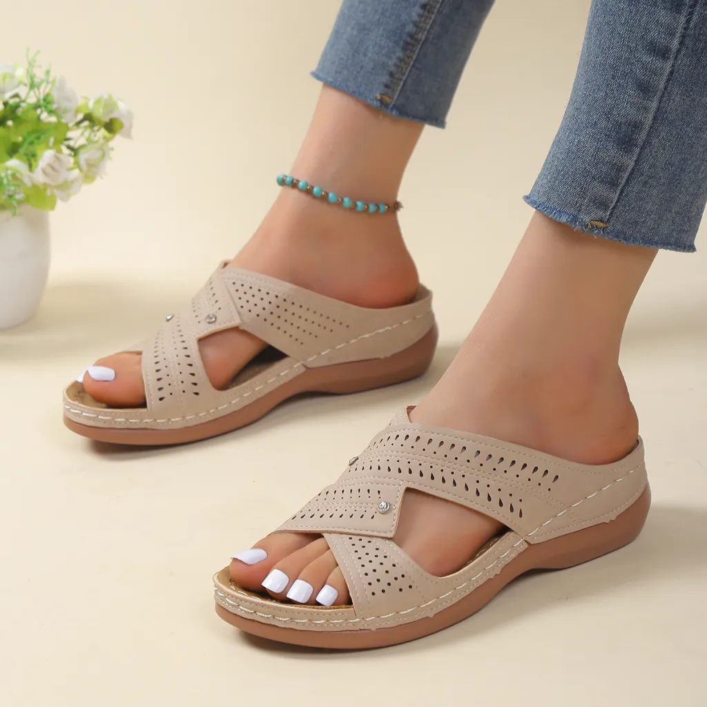Summer Slippers Women Low Heels Wedges Sandals Non Slip Beach Shoes - White