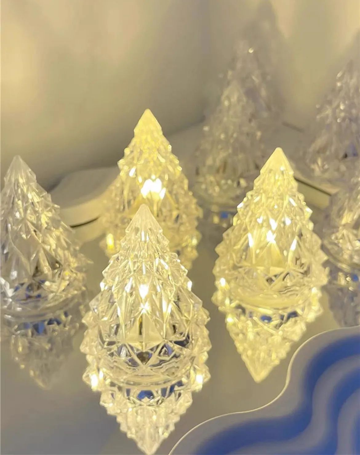 Ins Beautiful Iceberg Night Led Lights High-value Creative Led Christmas Ornaments Crystal Lamp – image 5