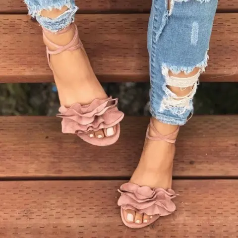 Fashion Plus Size Flower Flat Sandals Ladies