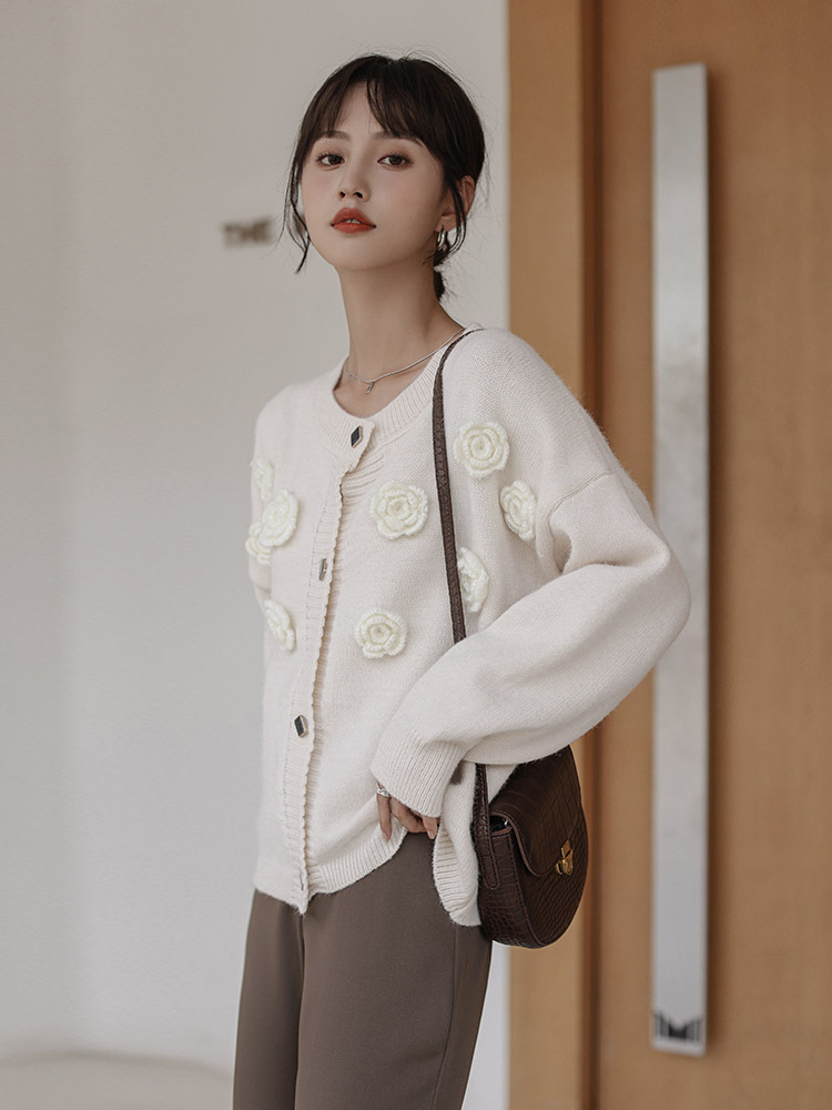 Retro Gentle Wind Flower Knitted Sweater Women