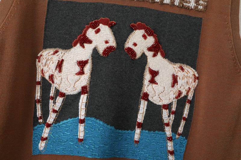 New Loose Cartoon Embroidery Round Neck Knitted Vest Women