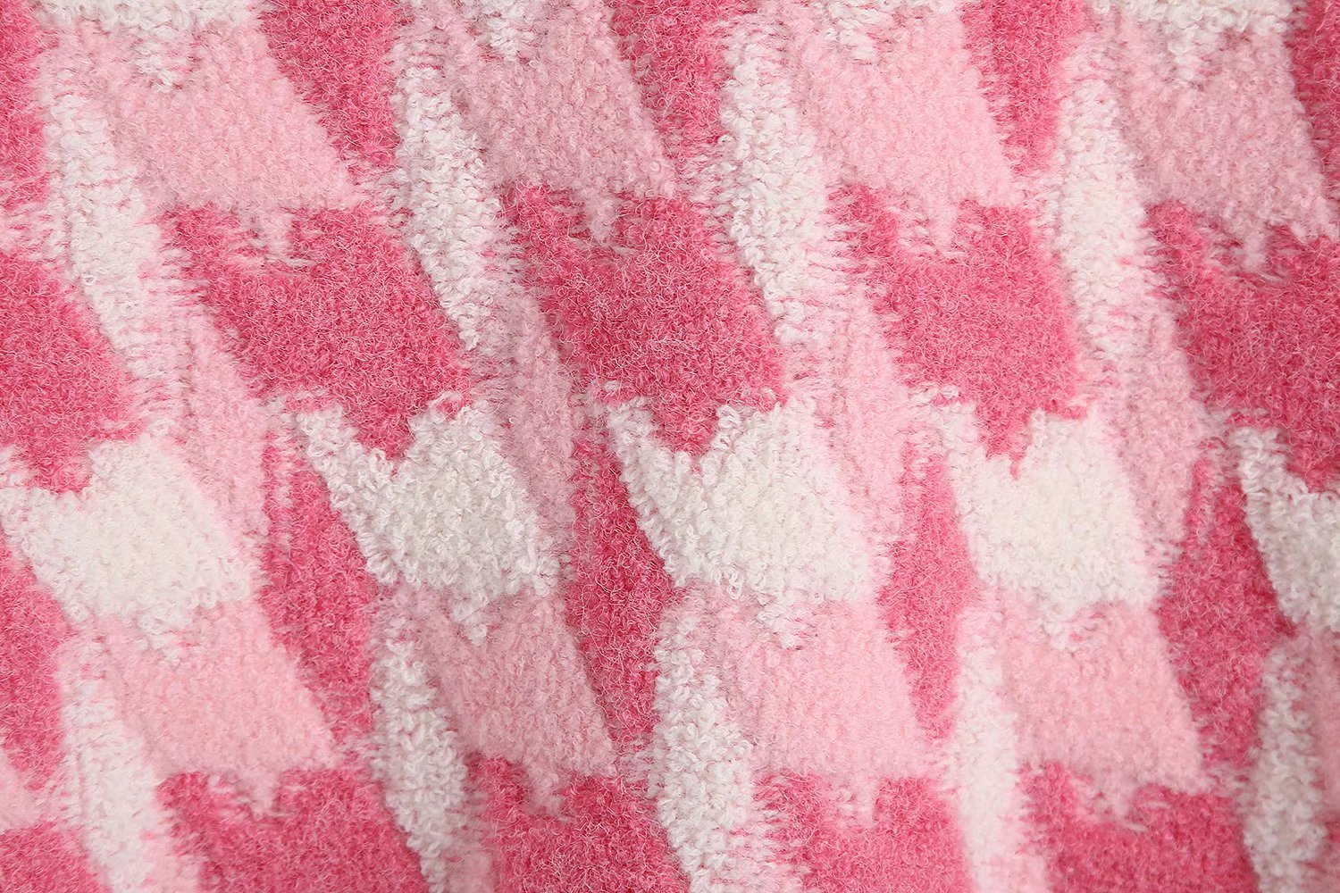 Women's V-Neck Sleeveless Check Pullover Knit Vest