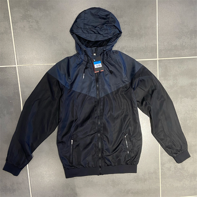 Men's Fashion Sports Breathable Hooded Jacket
