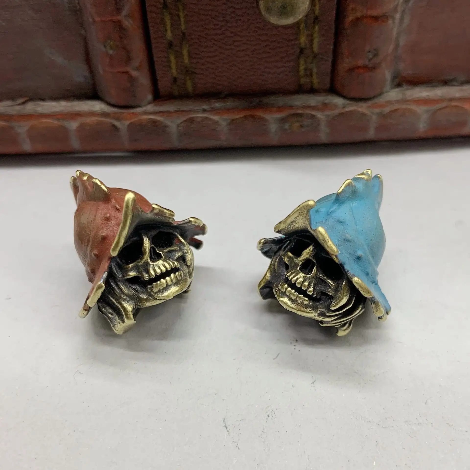 British Devil Skull Helmet Hand Strap Personalized Pendant Original Brass Parachute Cord Pendant