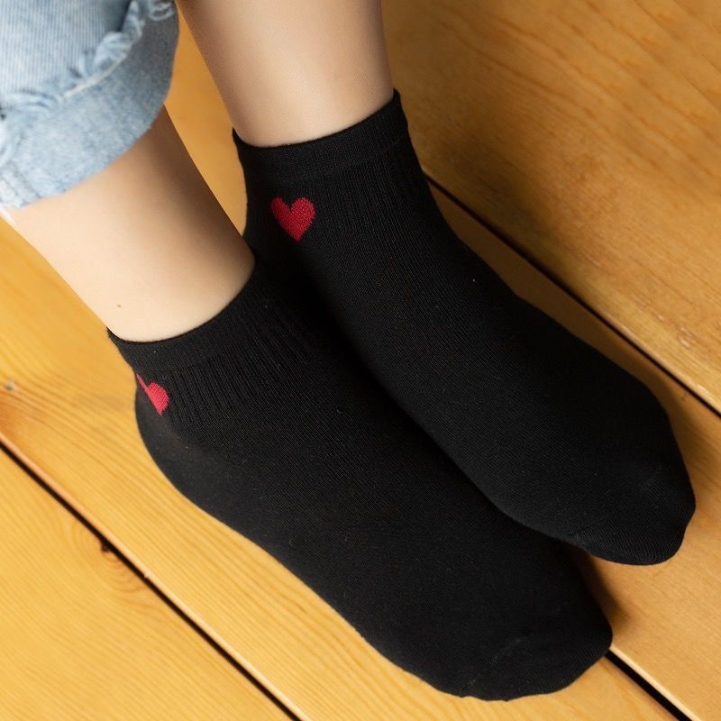 Minimalist Red Heart Embroidered Ankle Socks, Black & White Cute Heart Knit Socks, Women's Casual Low-Cut Socks For Everyday Wear