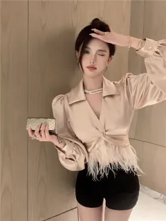 French V-neck Aristocratic Long-sleeved Blouse In Autumn - Champagne-S - View 1