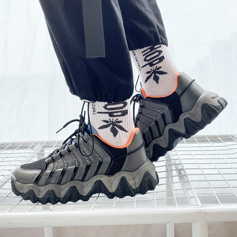 Title 2, High-Explosive Trendy Shoes, Big Wave Bottom Ol...