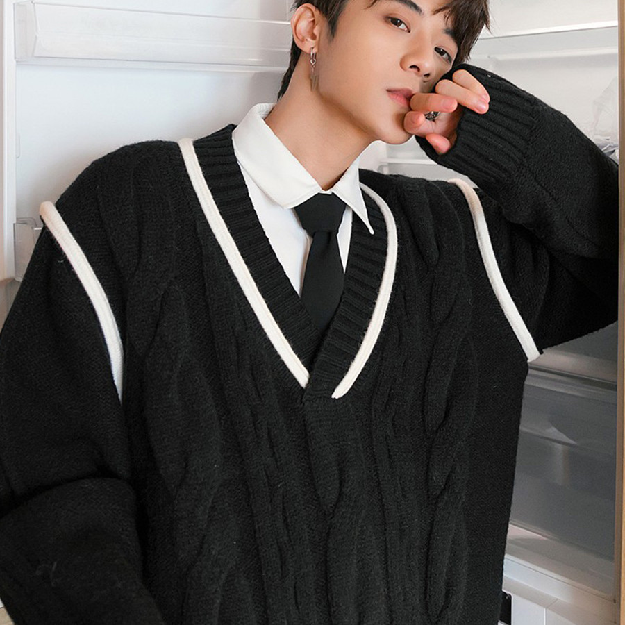 Mens Fashion Twist Design V-neck Loose Jumper