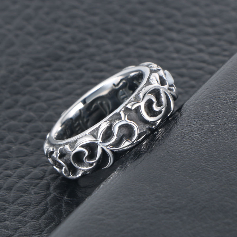 Classical Pattern Personalized Retro Ring