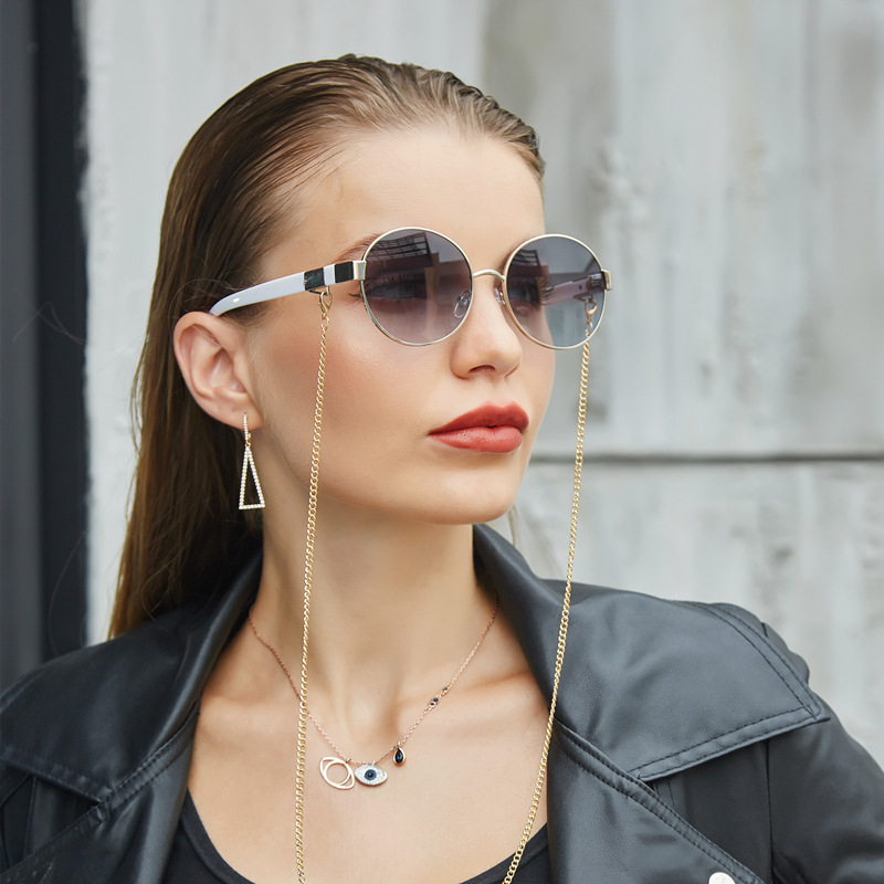 Title 8, Small Round Frame Sunglasses With Chain