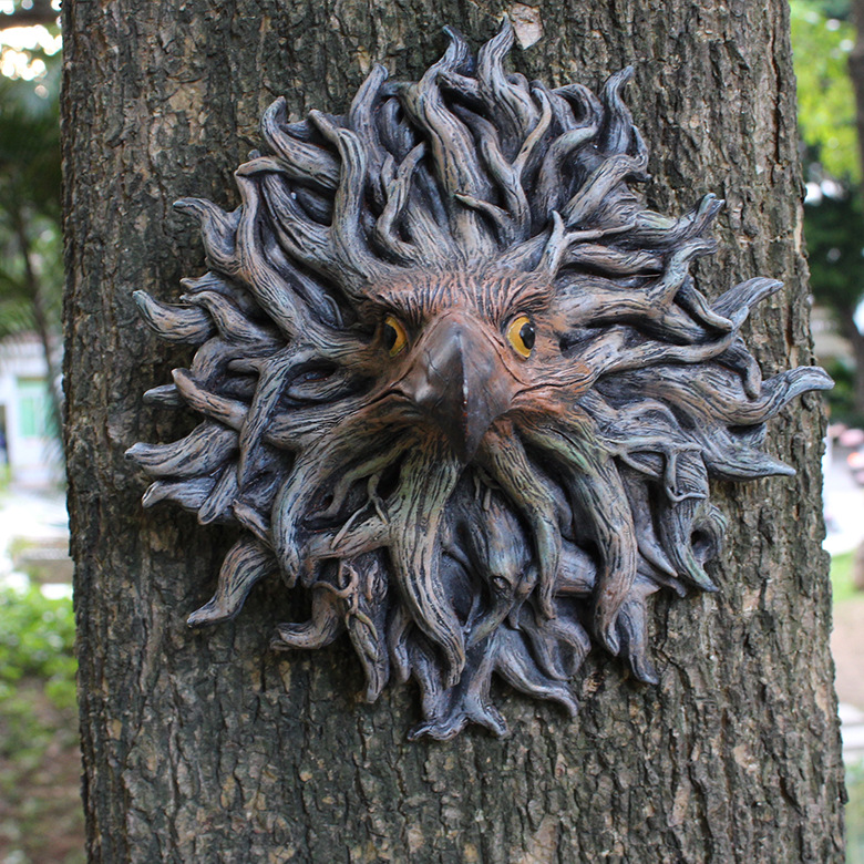 Resin Crafts Animal Eagle Head Tree Wall Hanging