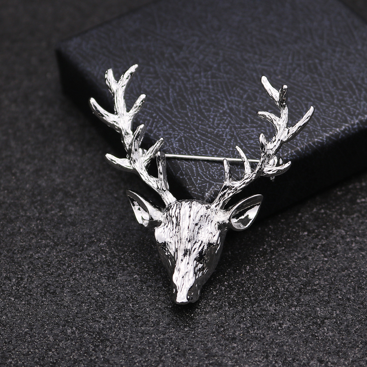 Retro Deer Head Men's Small Suit Brooch Jewelry Silver - Shop at LoveMi