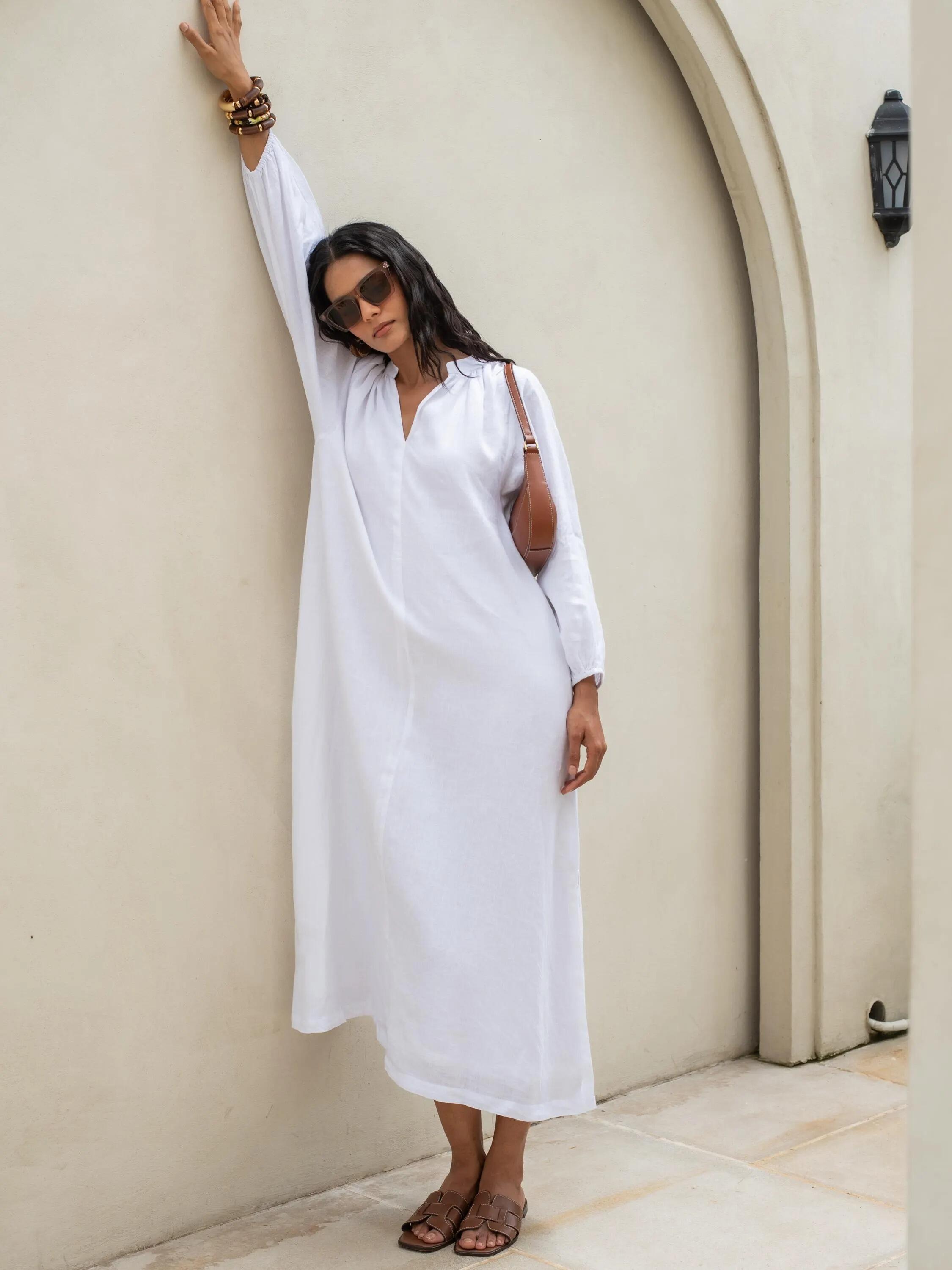 Solid Color V-neck Long Sleeve Dress