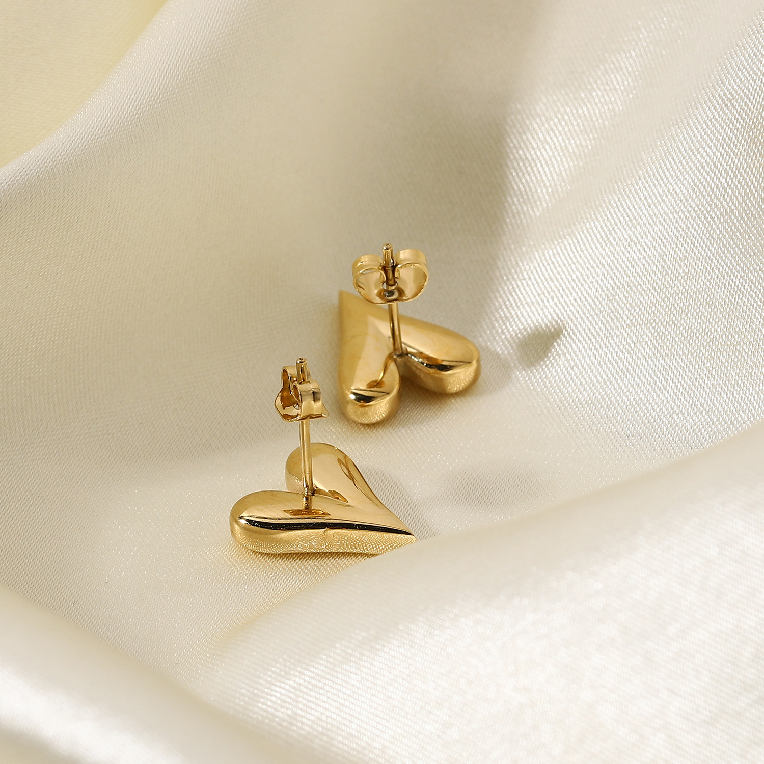 14K Gold-plated Stainless Steel Ladies' Love Fashionable Metal Earrings