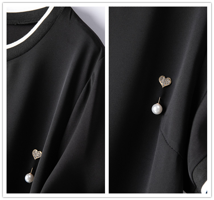 Ladies Elegant Fan Hem Round Neck Knitted Short-sleeved Dress