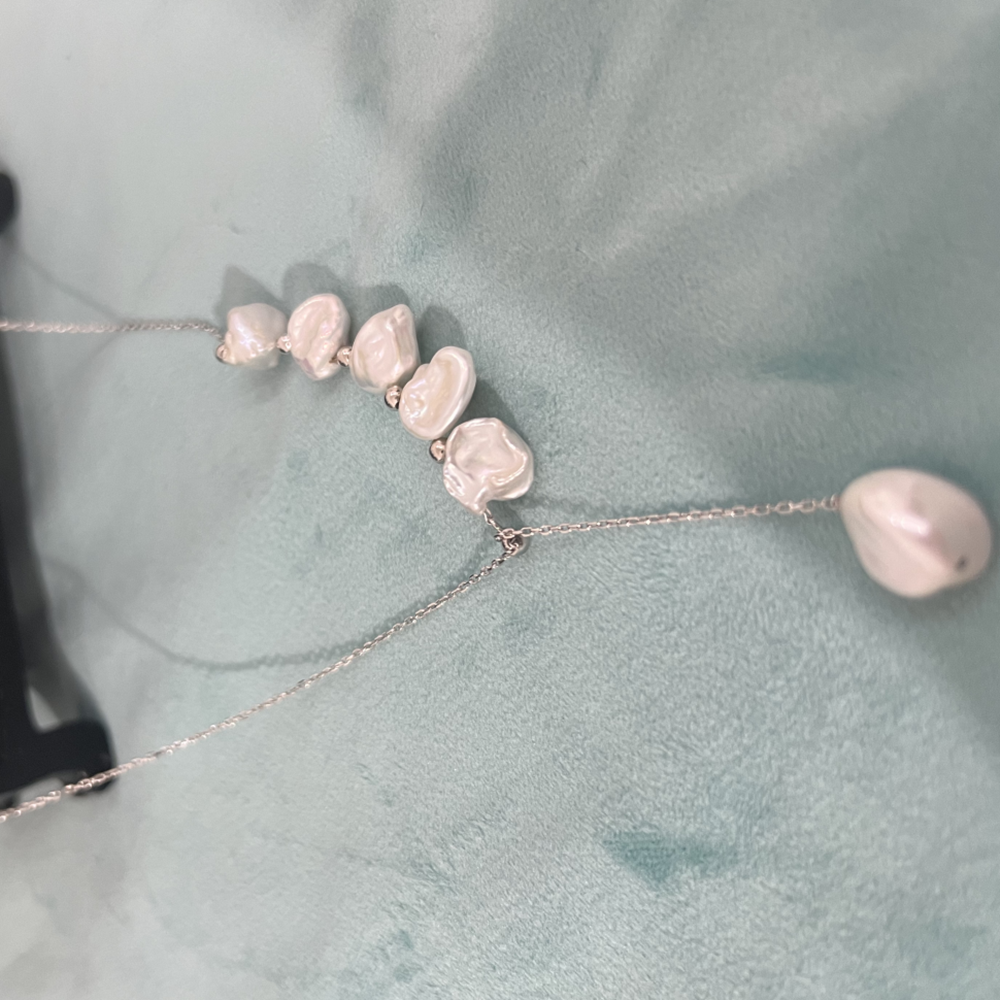 Natural Freshwater Pearl Gypsophila Necklace