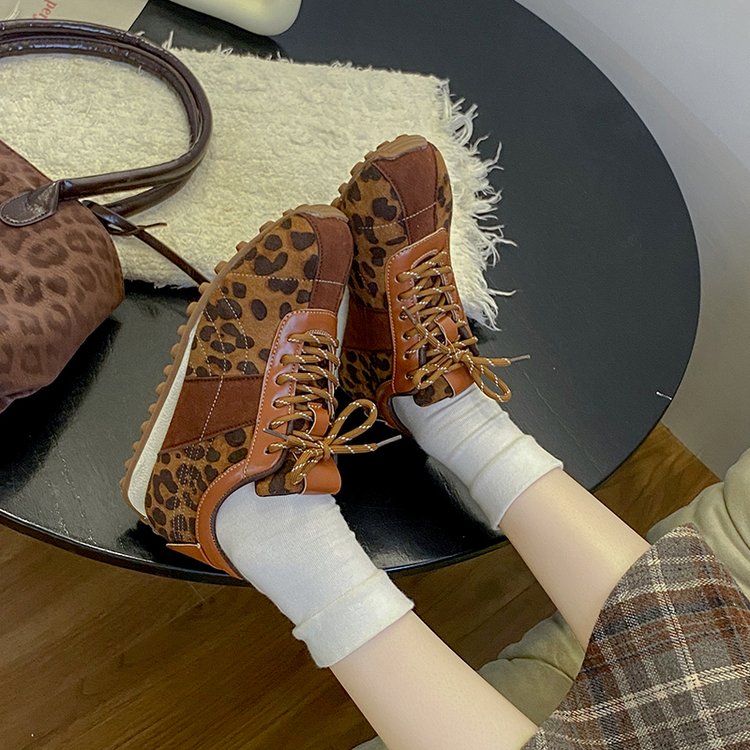 Women's Leopard Print Lace Up Sneakers Retro Flat Casual Trainers