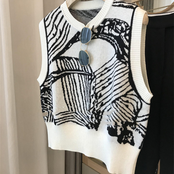 Fashion Retro Jacquard Knitted Vest Women