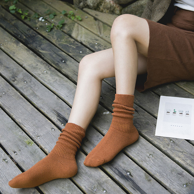 Title 4, Chaussettes femme en coton à rayures verticales...