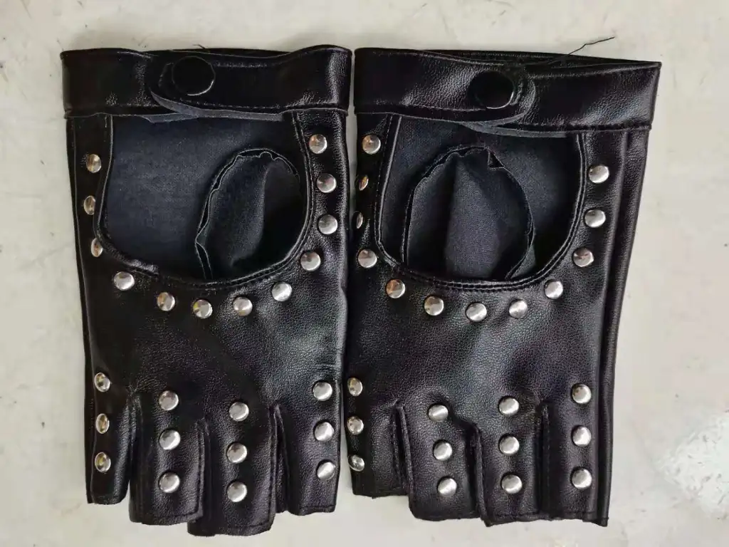 Women's Half Finger Gloves Show Short Half Punk Rivet Pole Dancing Fingerless - Black