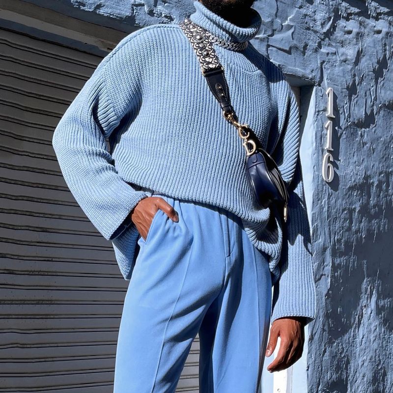 White Slim-fit Stand-collar Sweater Pullover Plush Jacket