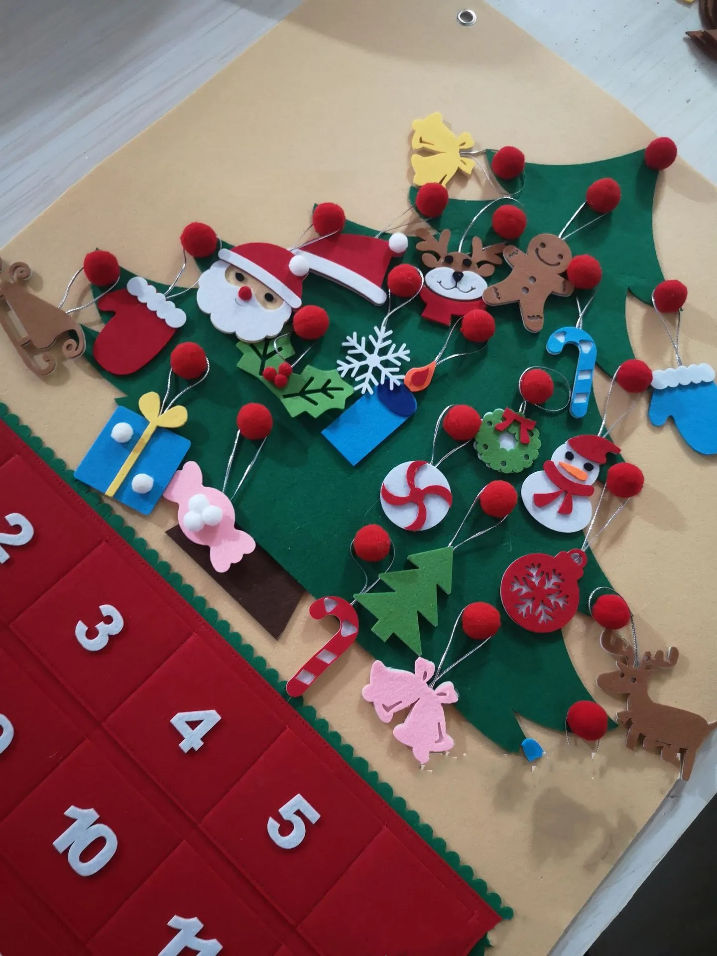 Creative Christmas Felt Christmas Tree – image 2