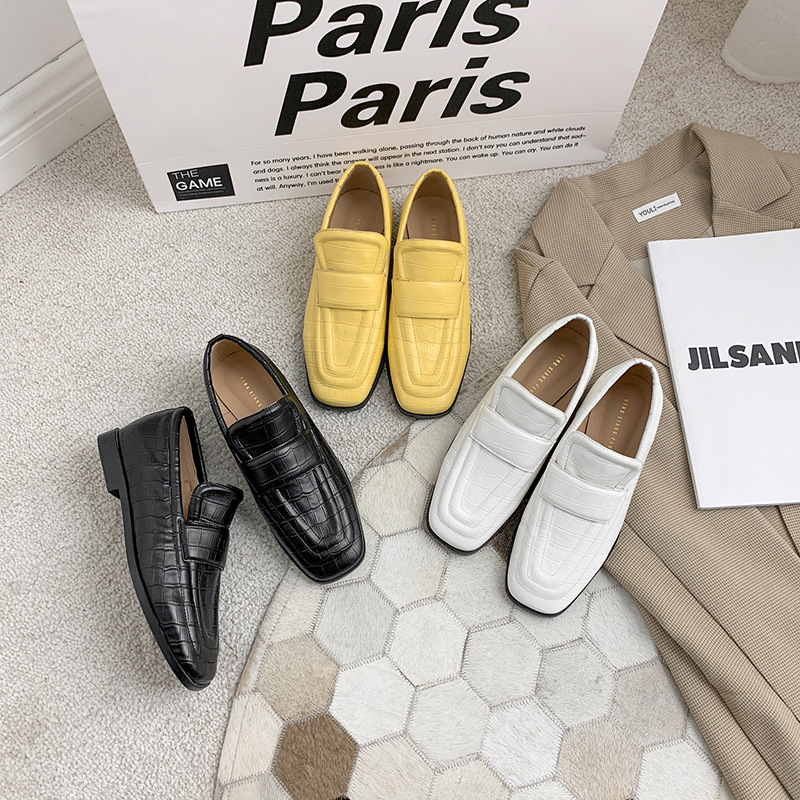 Square Toe Flat Casual Women's Leather Shoes