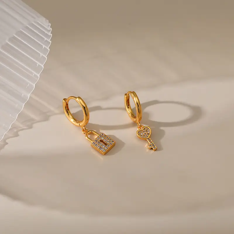 New Love Key Lock Design Earrings