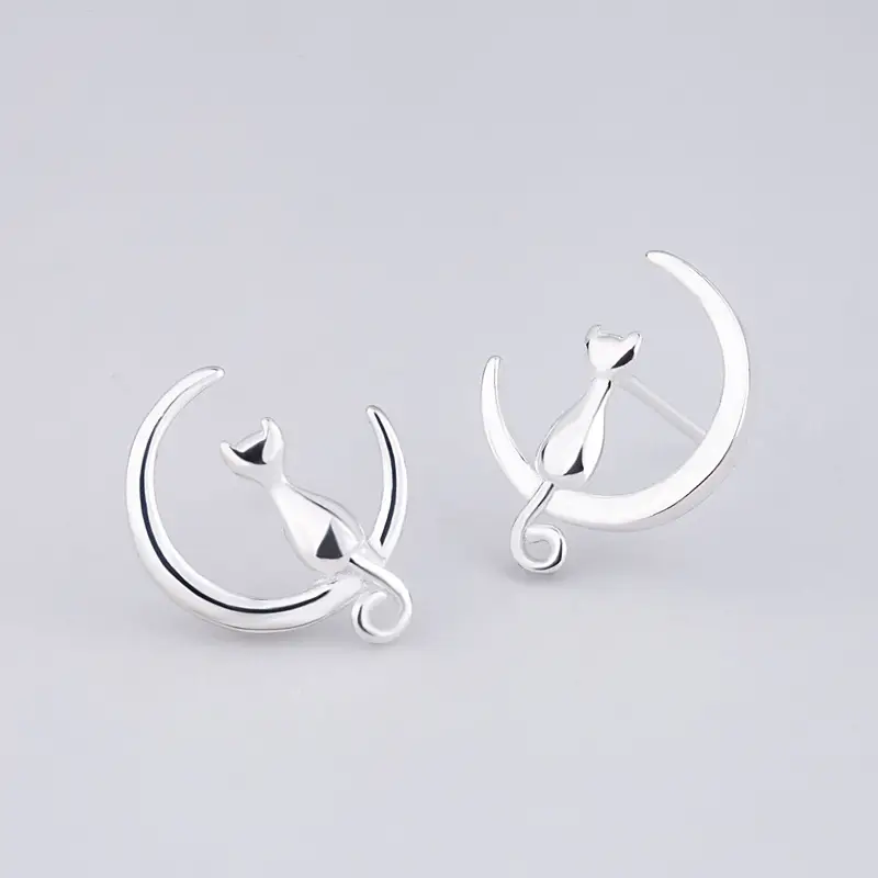 Fashion Sweet Fairy Tale Romantic Cat Stud Earrings On The Moon