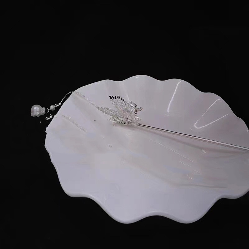 Fashionable New Butterfly Tassel Hairpin Female Tassel Butterfly Pearl Silver - Shop at LoveMi