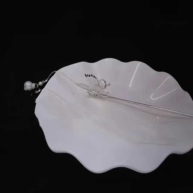 Fashionable New Butterfly Tassel Hairpin Female Tassel Butterfly Pearl Silver - Shop at LoveMi
