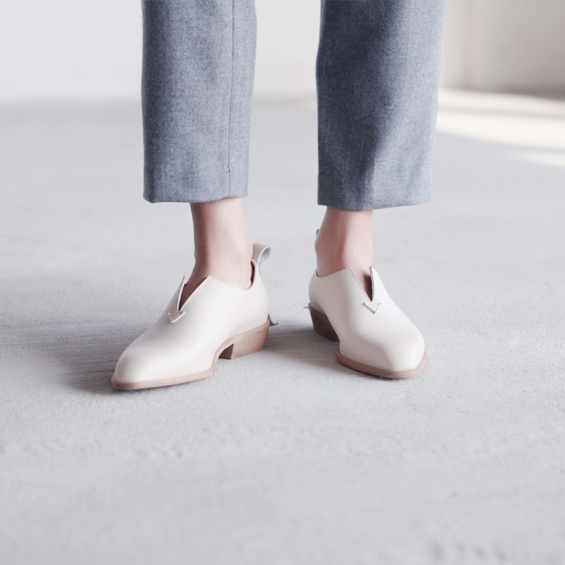 Square Toe V-mouth All-leather Fashion Casual Shoes Inside And Outside