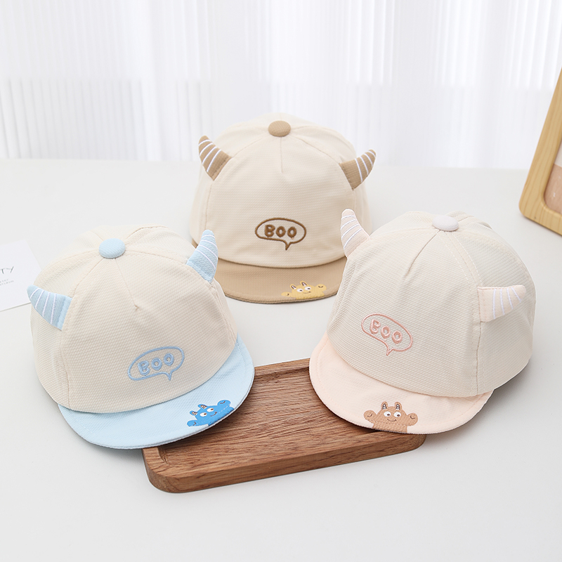 The New Boys And Girls' Horn-shaped Decorative Cartoon Monster Kids' Baseball Cap With A Cute And Casual Style Is Suitable For Babies Around 1 Year Old.
