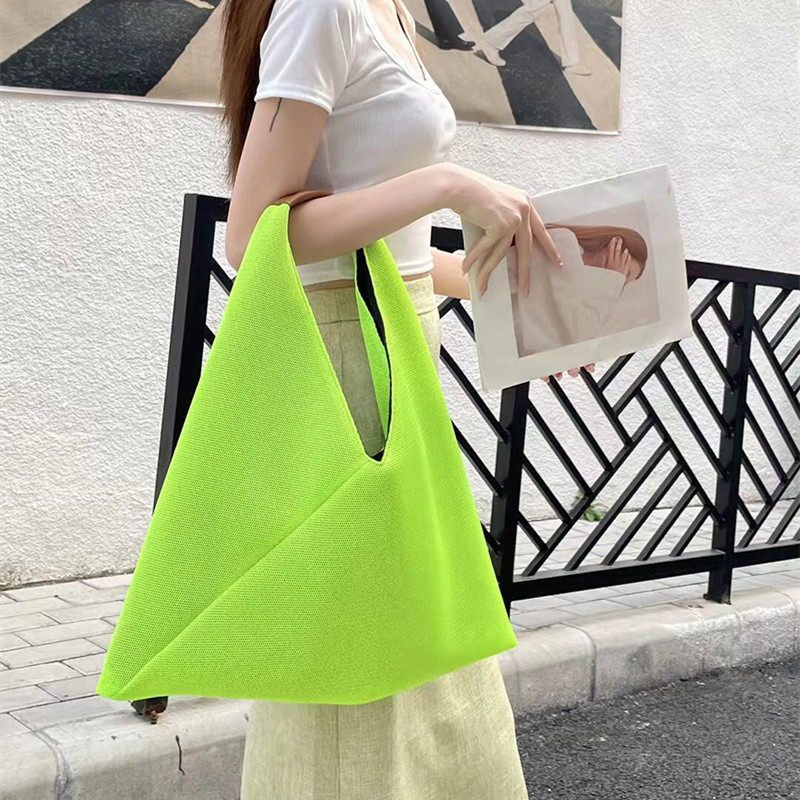 Fluorescent green