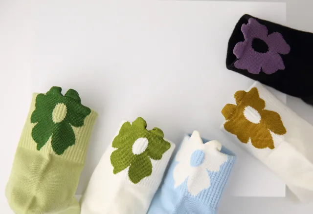 Women's Simple Trendy Socks With Three dimensional Flowers On The Heel 5Piece Set - Shop at LoveMi
