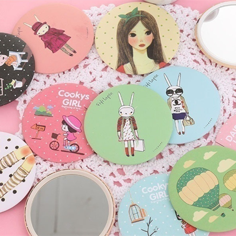 Cute Portable Portable Makeup Mirror