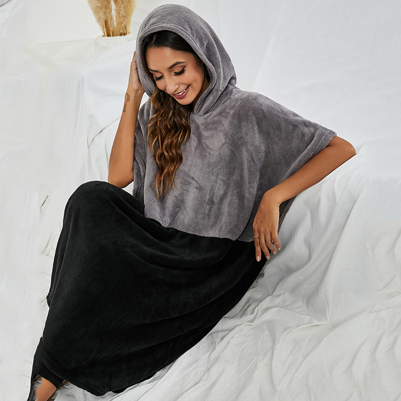 Summer Dual-color Patchwork Wearable Bathrobe Casual Hoodie - 4