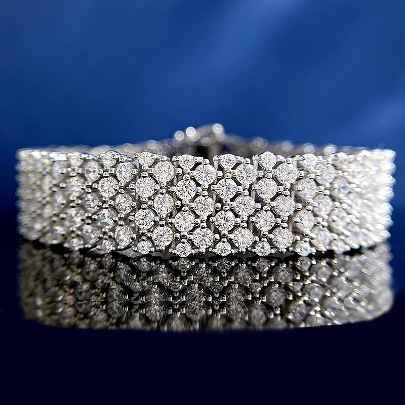 Women's Bright Star River Inlaid Advanced Bracelet