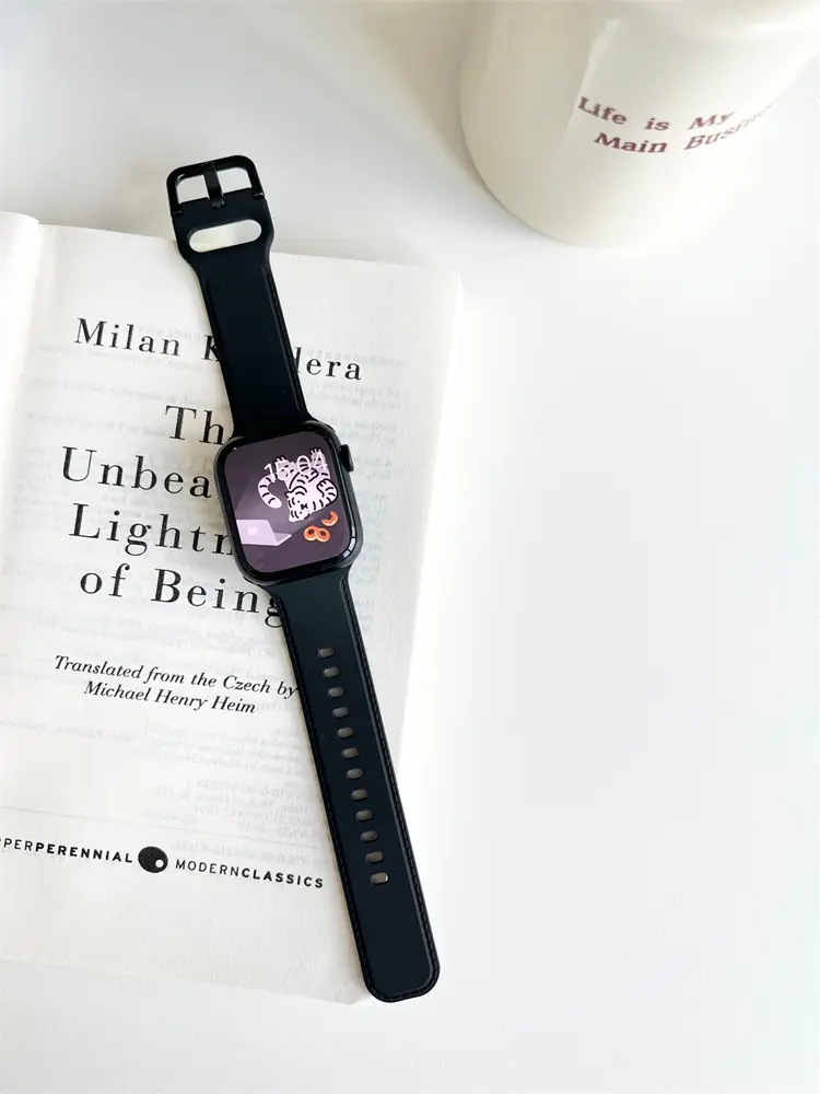 Sporty Cute Reverse Silicone Strap