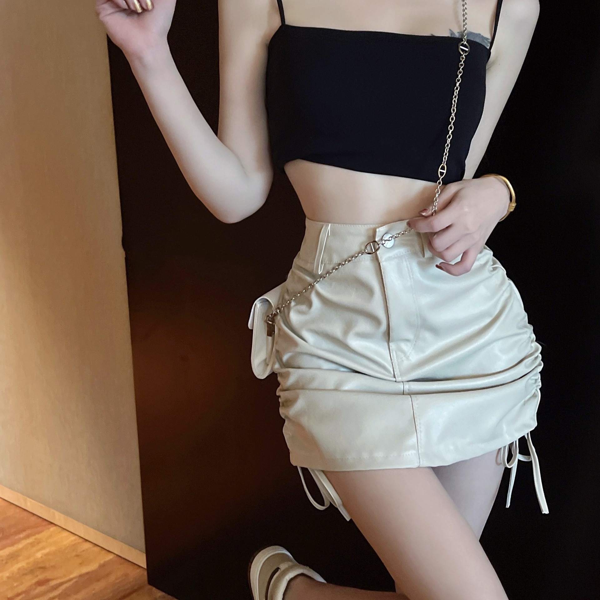 Autumn Hot Girl Shows Thin Temperament Skirt Apricot - Shop at LoveMi
