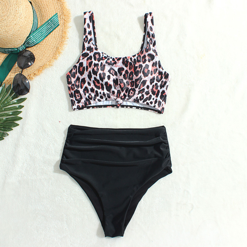 Women's leaf print bikini